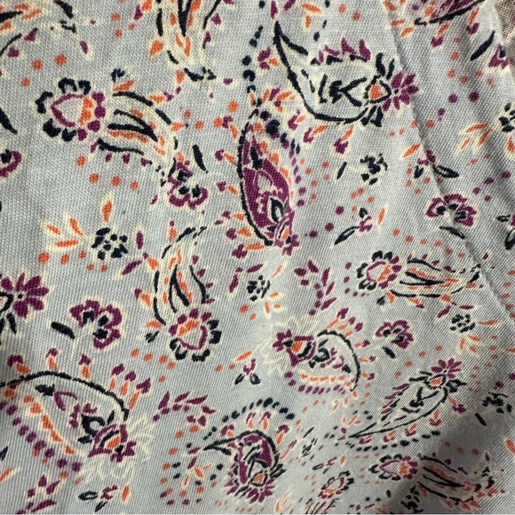 J. Jill v-neck top, 3/4 length sleeves, 100% cotton. Size L. - Picture 3 of 8